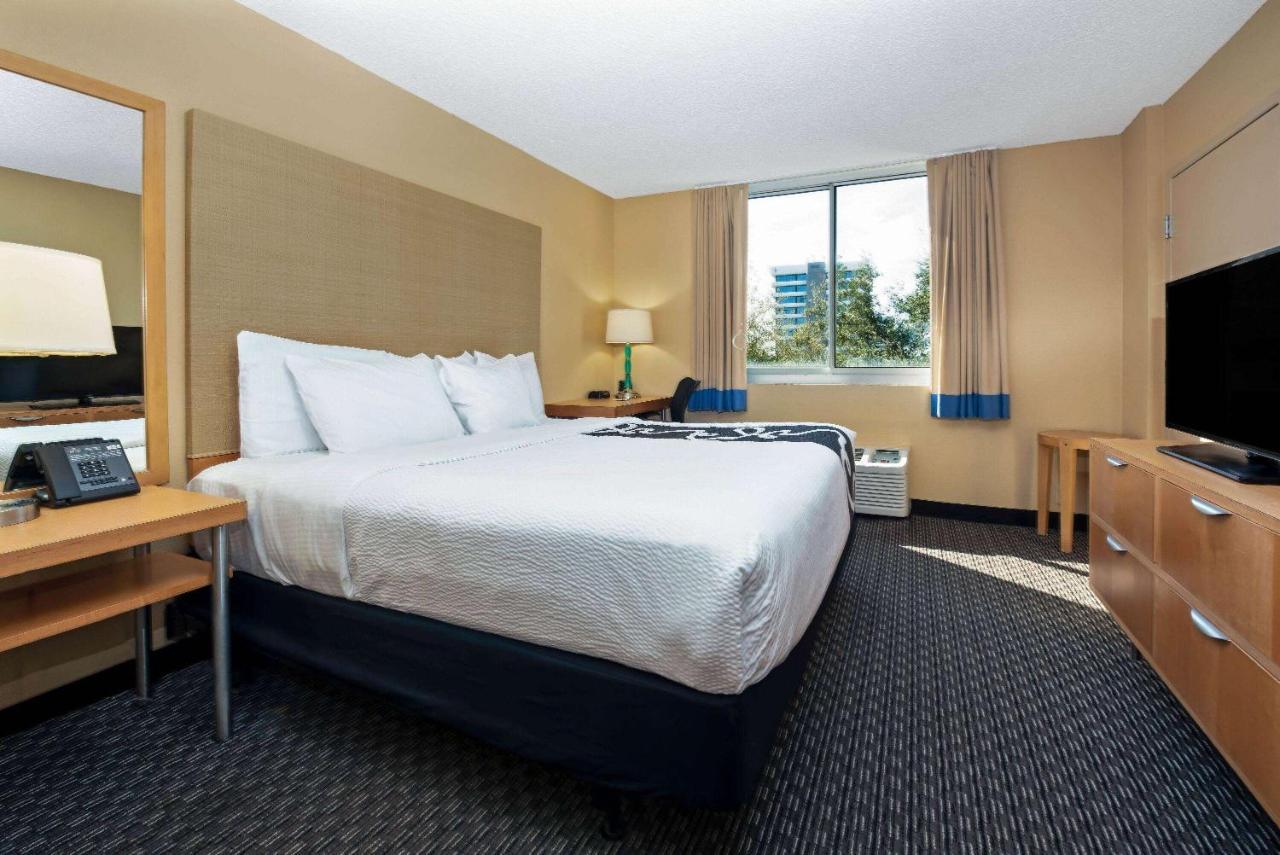 La Quinta By Wyndham West Palm Beach Airport Bagian luar foto
