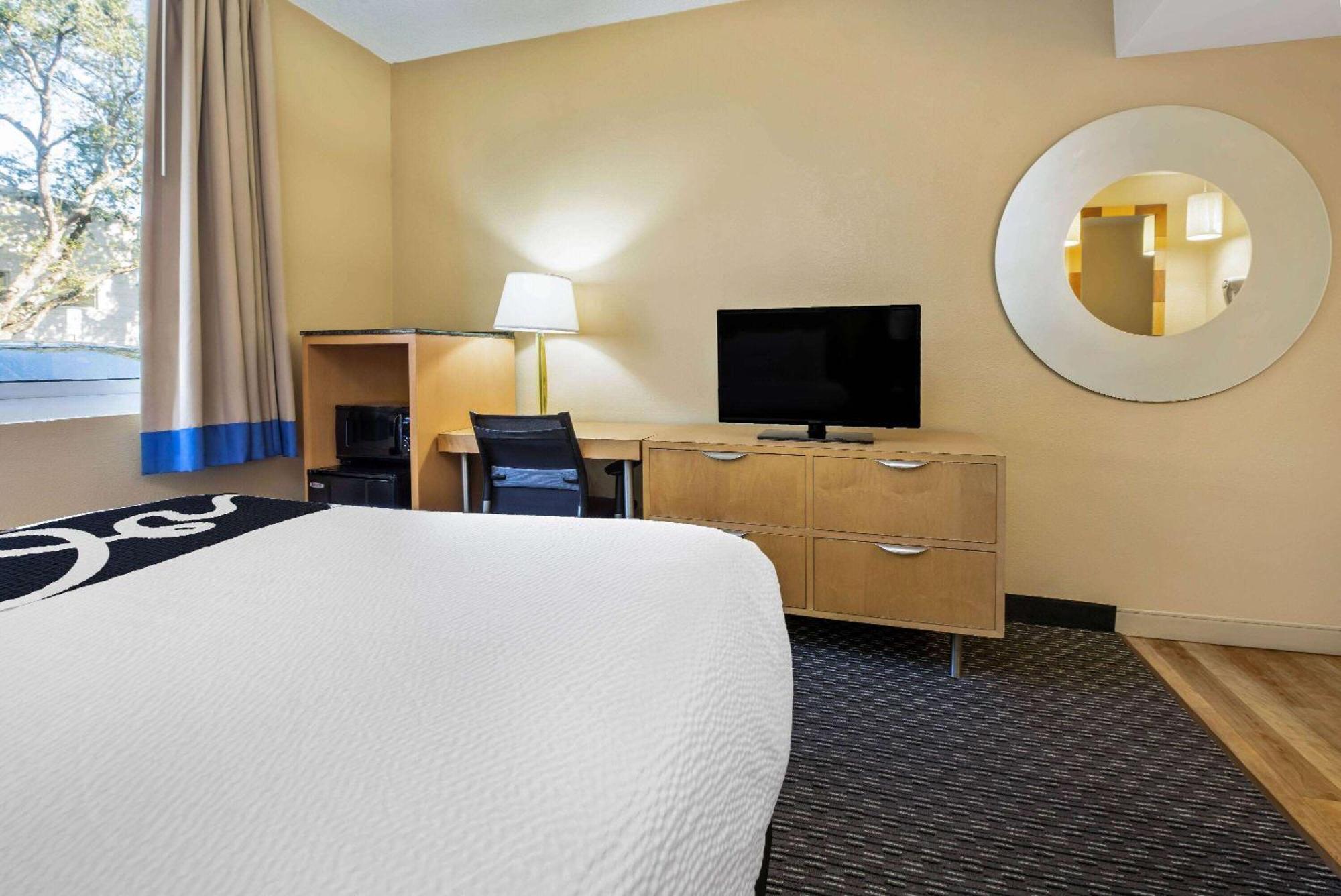 La Quinta By Wyndham West Palm Beach Airport Bagian luar foto