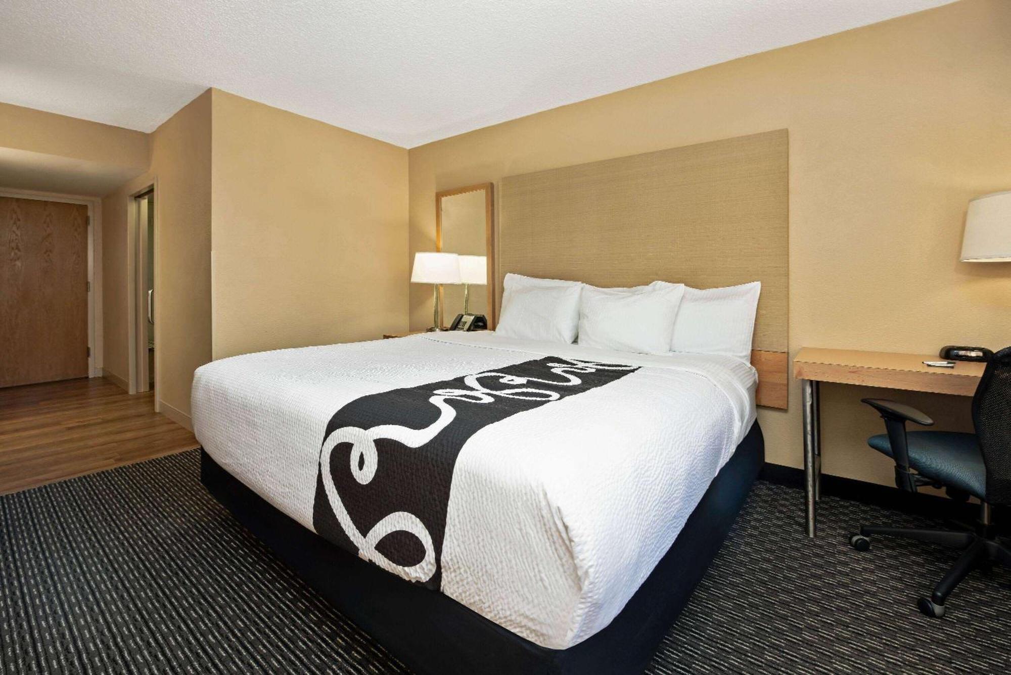 La Quinta By Wyndham West Palm Beach Airport Bagian luar foto