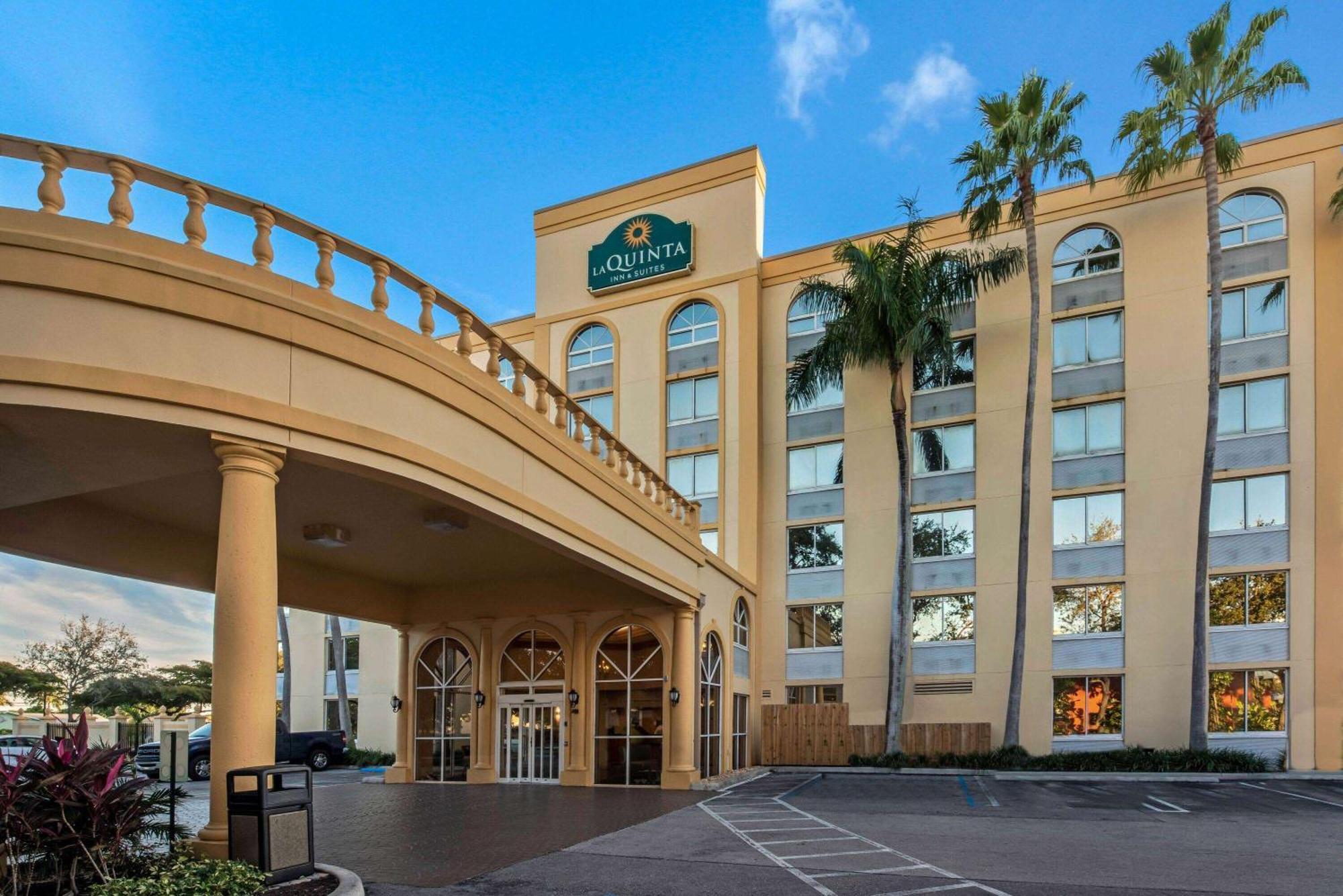 La Quinta By Wyndham West Palm Beach Airport Bagian luar foto
