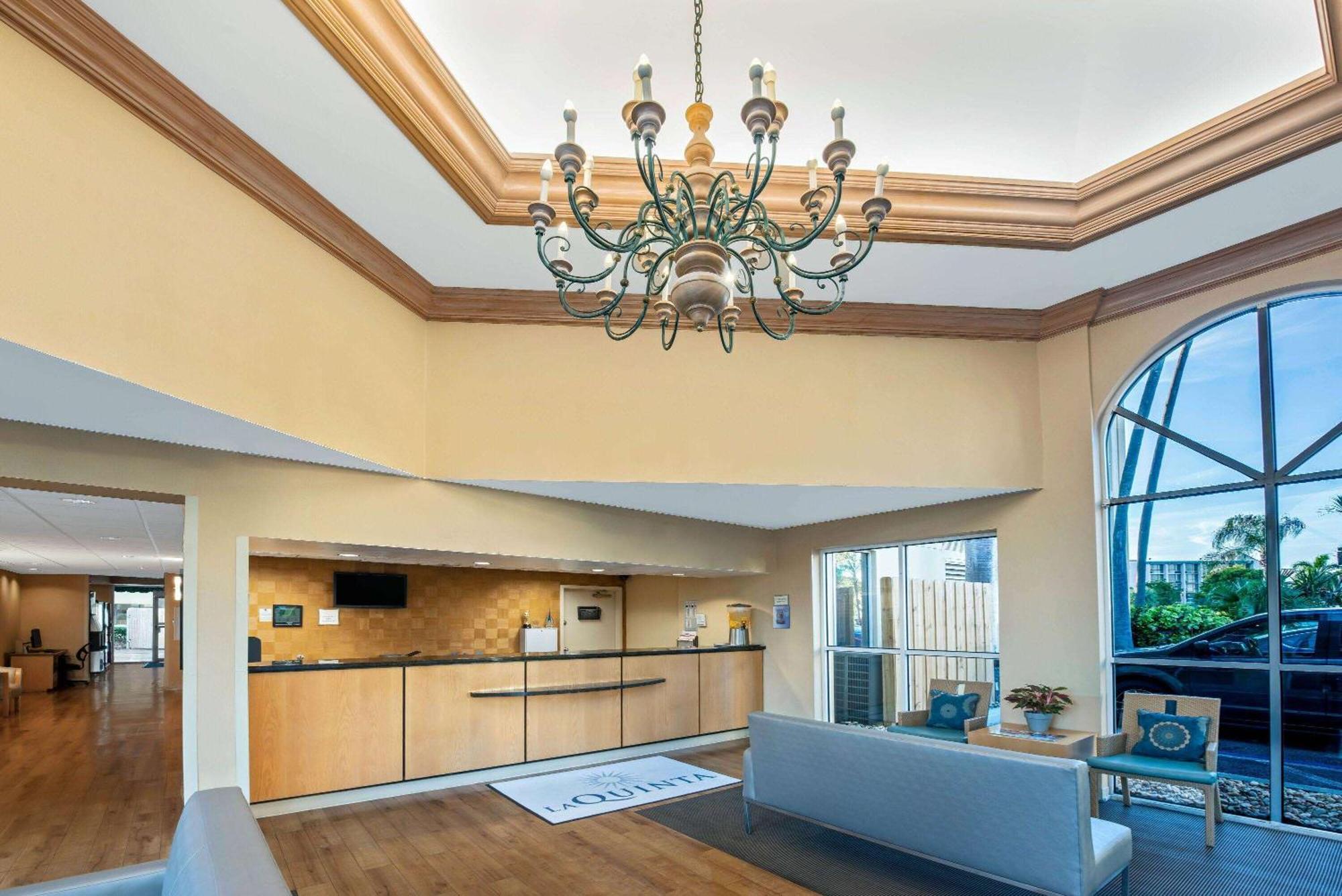 La Quinta By Wyndham West Palm Beach Airport Bagian luar foto