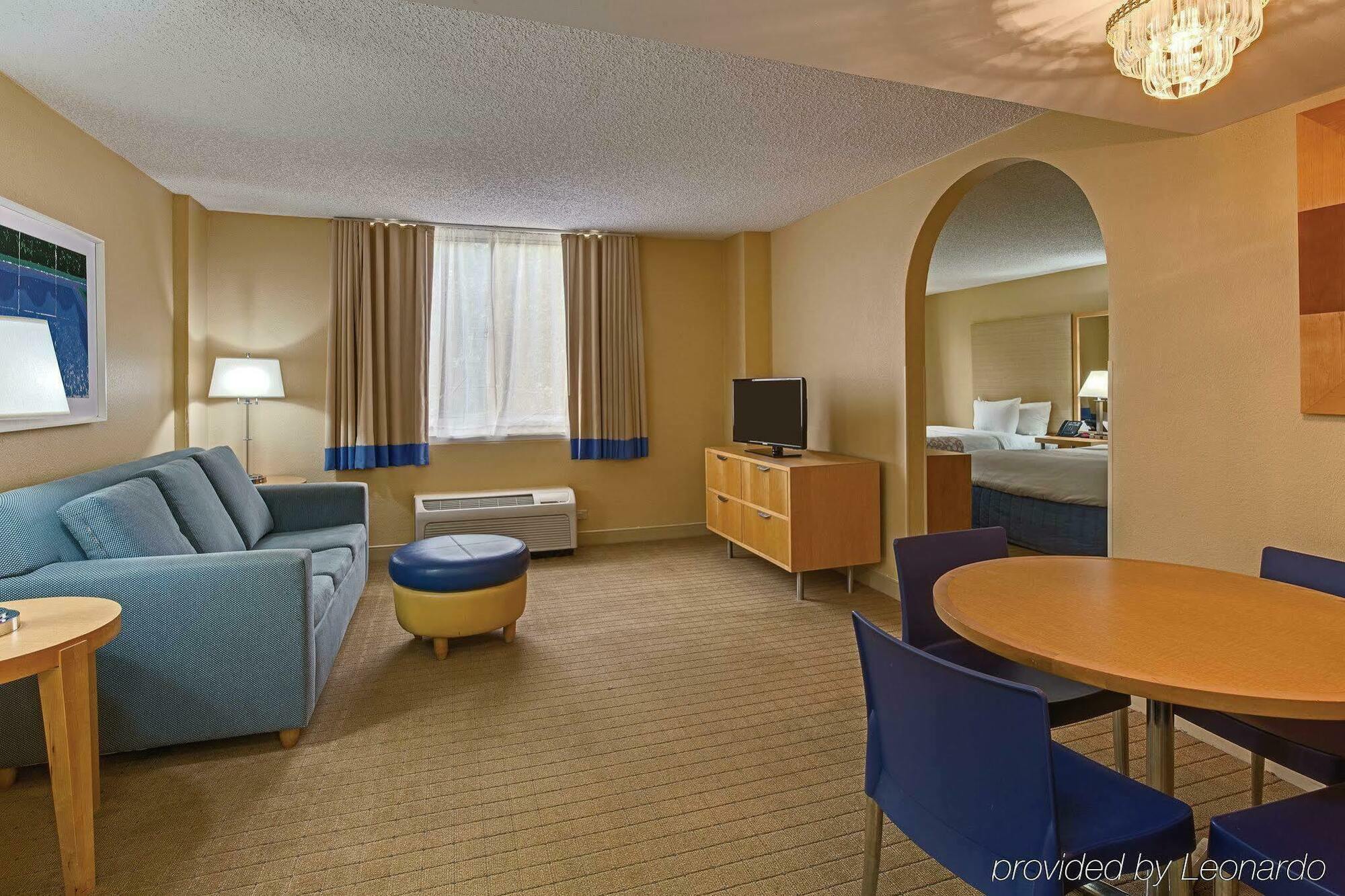 La Quinta By Wyndham West Palm Beach Airport Bagian luar foto